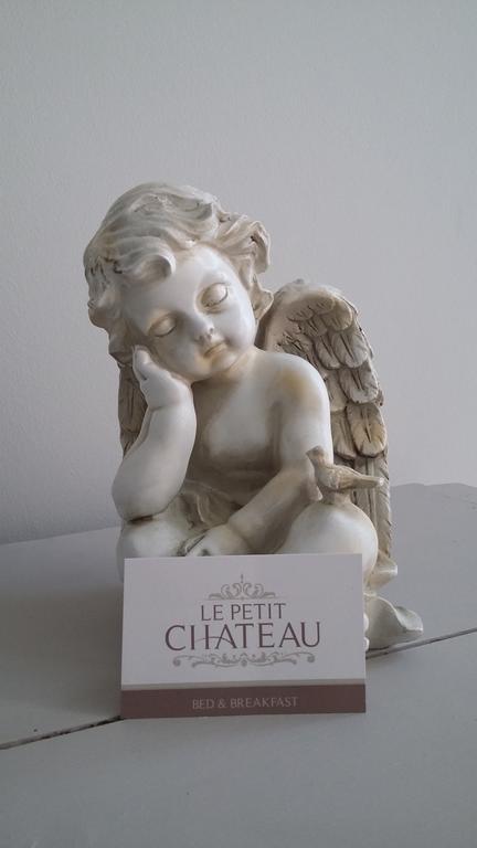 Le Petit Chateau Vaartdijk Leffinge ภายนอก รูปภาพ